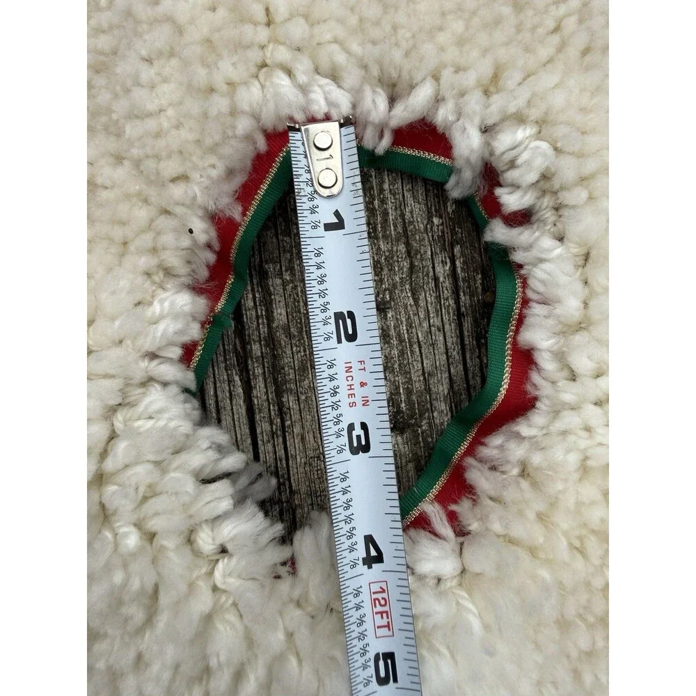 Vtg Christmas Latch Hook Rug Round Music Instruments Violin Holiday Handmade 32”